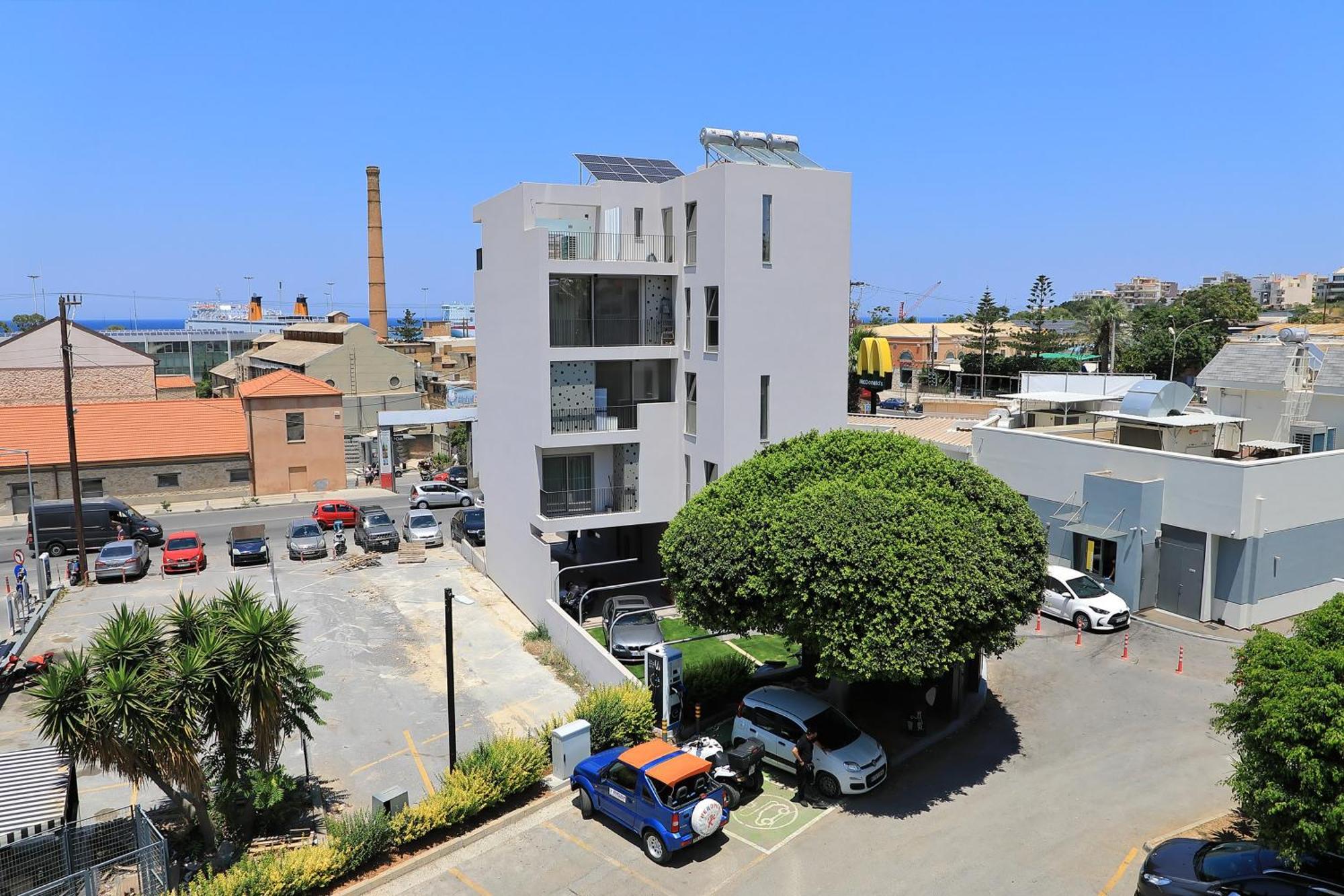 Harbour Penthouse Apartment *